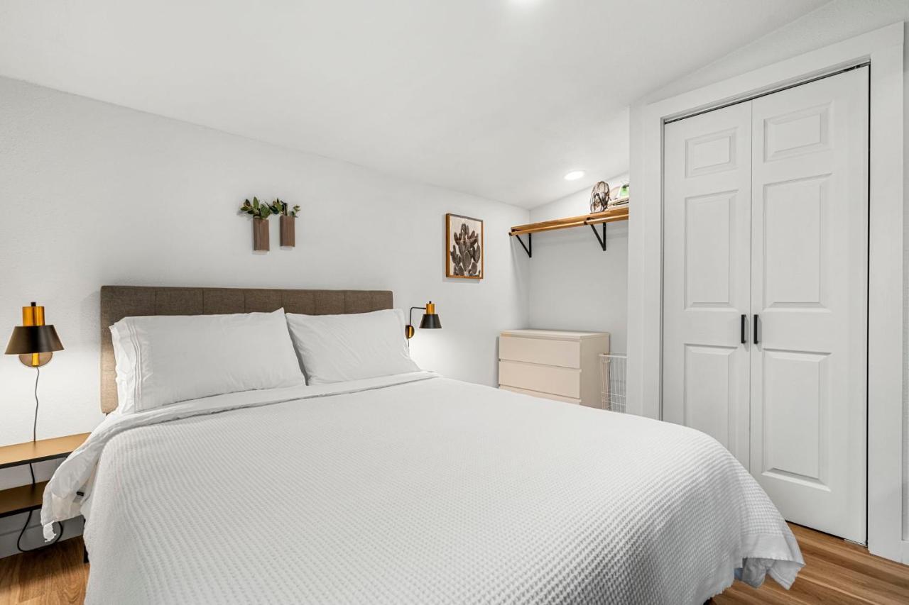 New! The Yellow Door- Downtown Wimberley W/ River Access Esterno foto