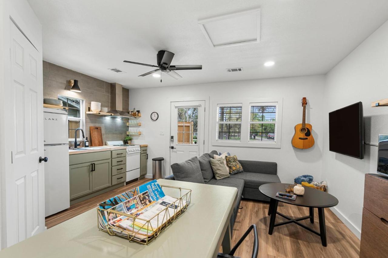 New! The Yellow Door- Downtown Wimberley W/ River Access Esterno foto