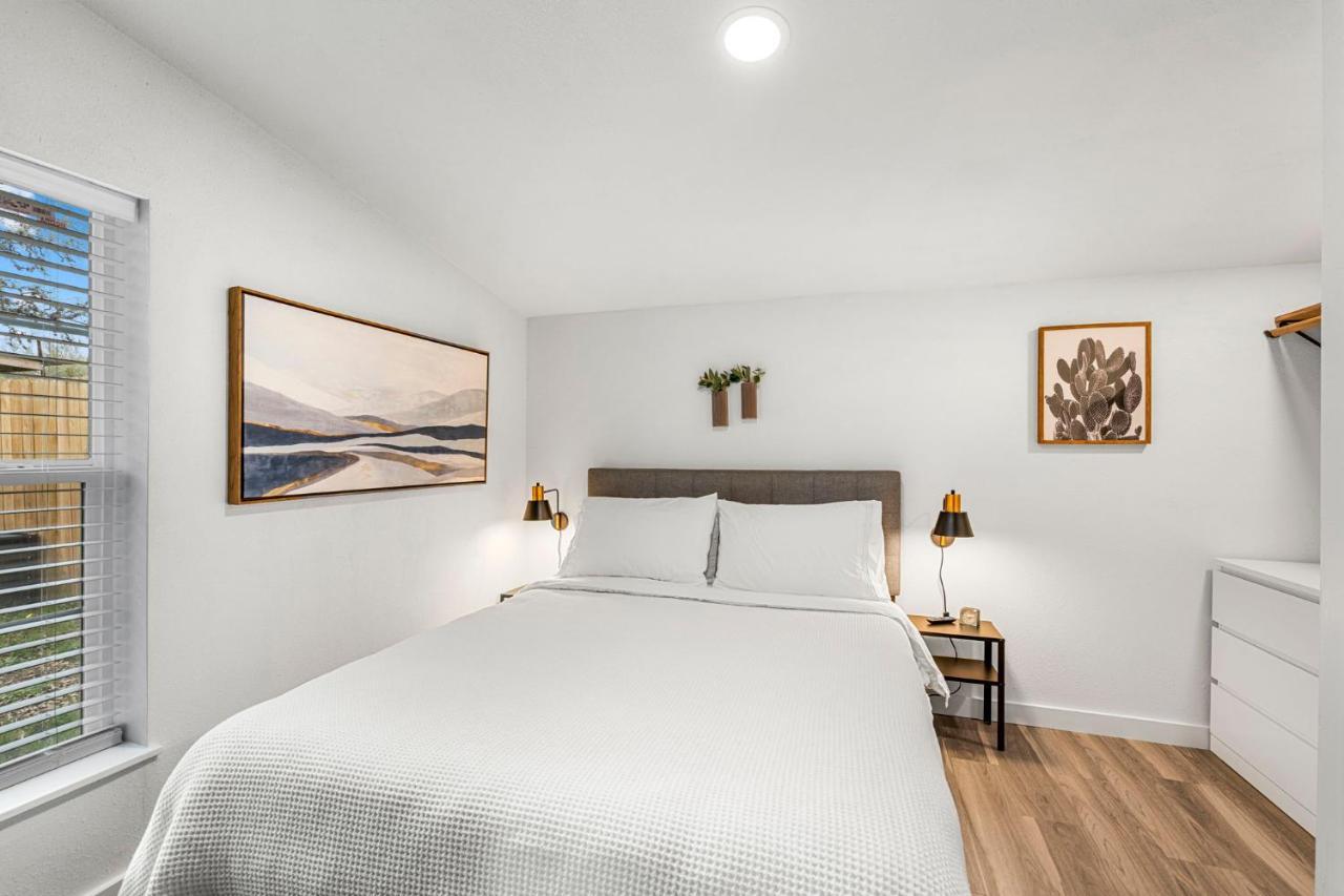 New! The Yellow Door- Downtown Wimberley W/ River Access Esterno foto