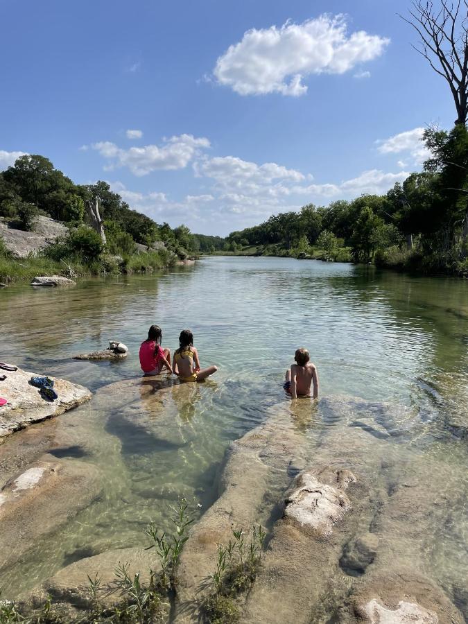 New! The Yellow Door- Downtown Wimberley W/ River Access Esterno foto